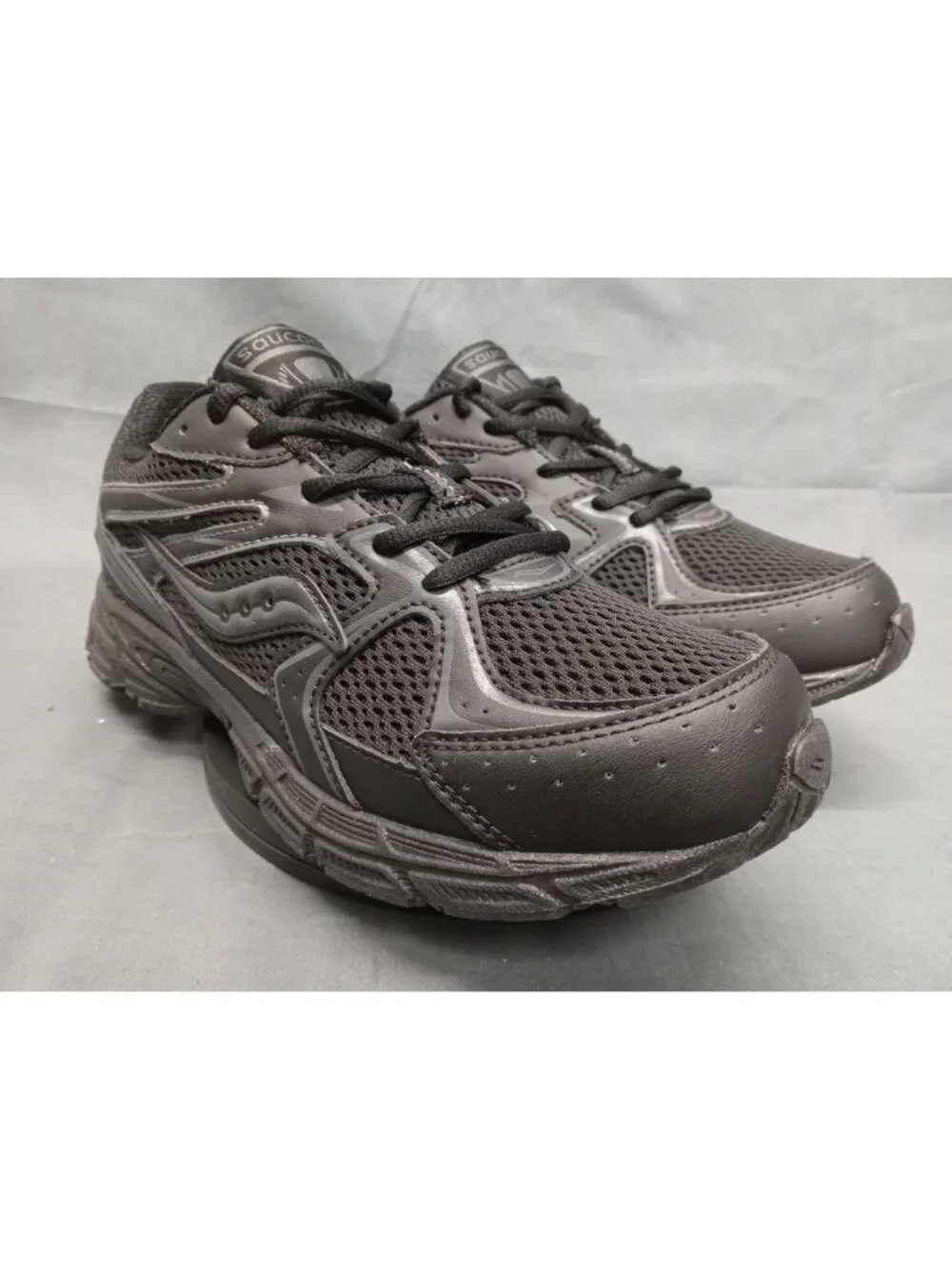 Saucony Ride Millennium Kidz (GS) Double Black Boys Size 7 NEW NO BOX!